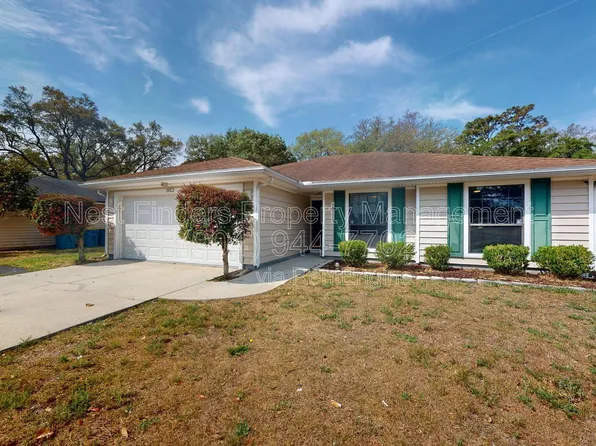 1012 Dorwinion Dr, Jacksonville, FL 32225