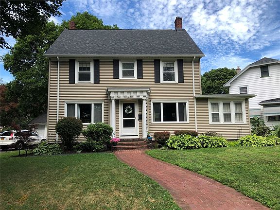 2nd image of 140 Rutledge Dr
