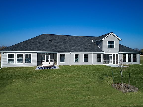 4th image of 2570 Watson Cir