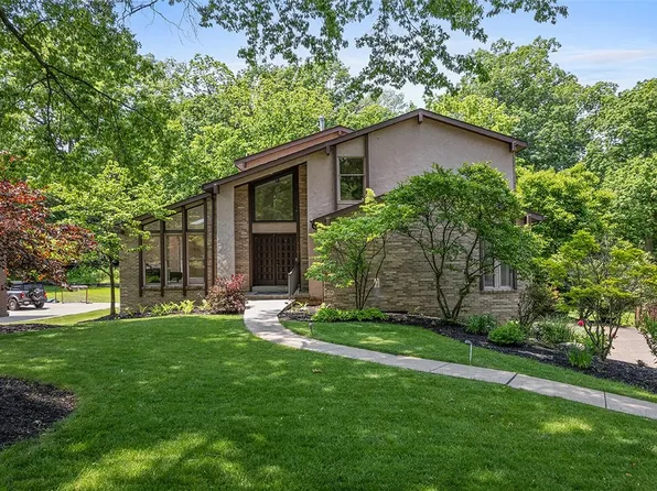 1648 Little Meadow Rd, Pittsburgh, PA 15241