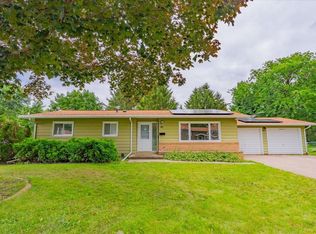 411 Edward St, Verona, WI 53593