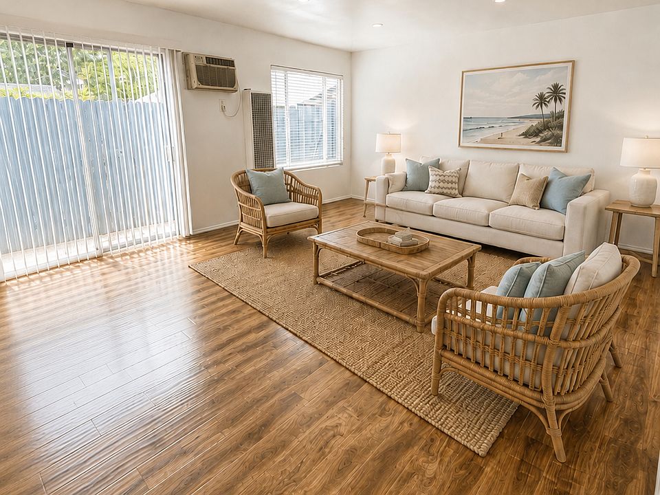 1st image of 2038 Holly Dr #4A
