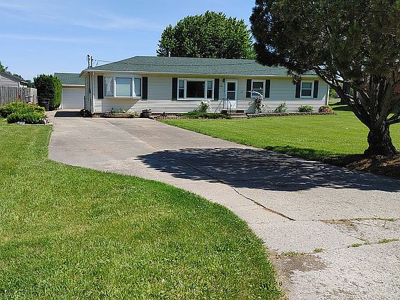 2nd image of 1907 65th Ave W