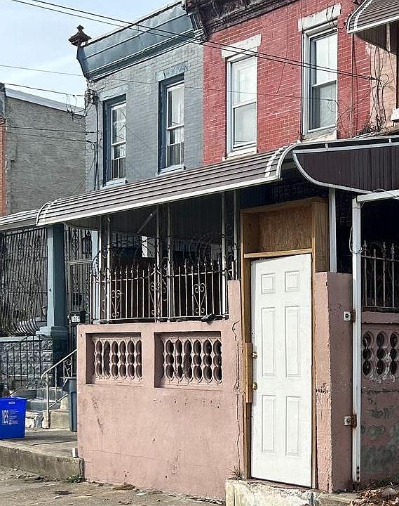 1st image of 1021 W Glenwood Ave