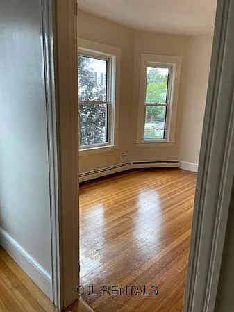 87 Pond St — Photo 11