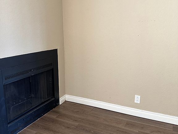 3rd image of 4077 Illinois St APT 6