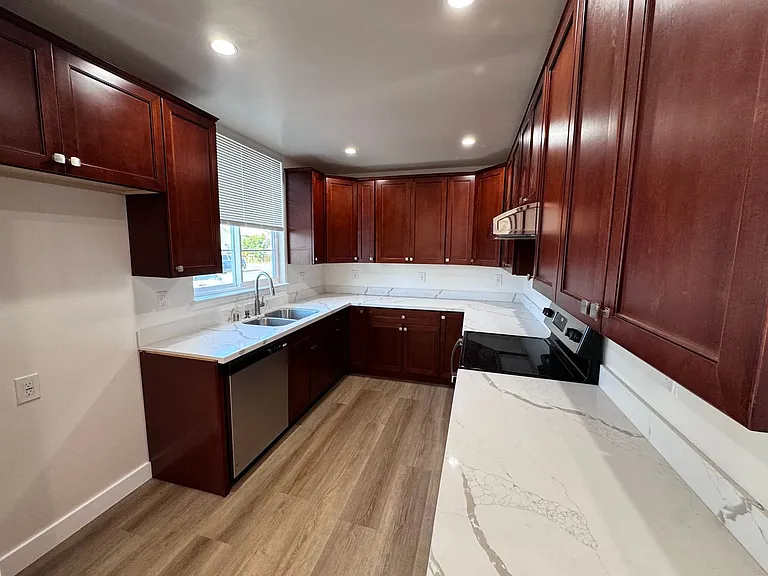 Nevada Rd Homes — Photo 5