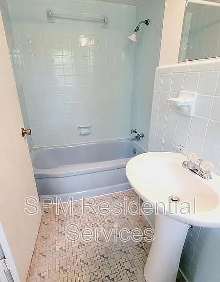2512 Castle Hayne Rd — Photo 17