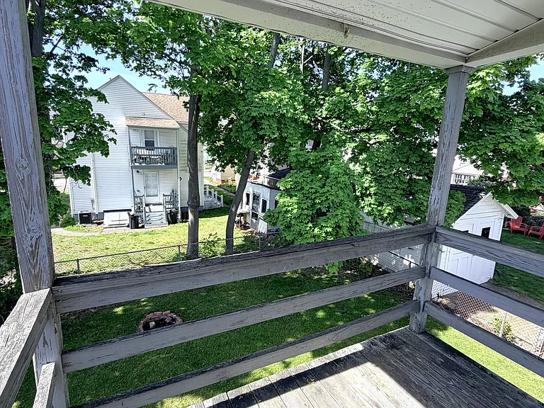15 Lawn Ave #2 — Photo 15
