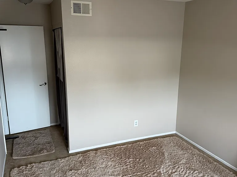 21237 Lassen St #2 — Photo 24