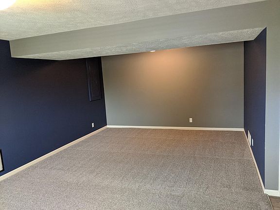 3rd image of 10310 S 27th Cir
