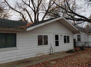 212 W Williams St, Chandler, IN 47610