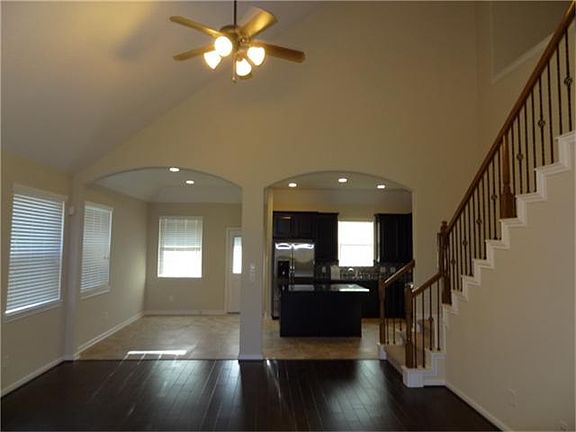 2nd image of 6410 Papaya Bend Dr