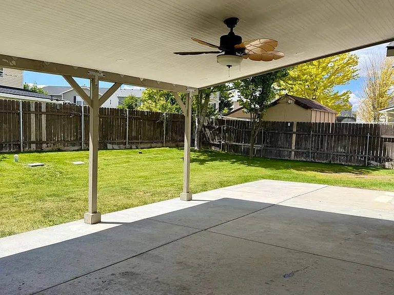 14103 Pearl Pointe Dr — Photo 15