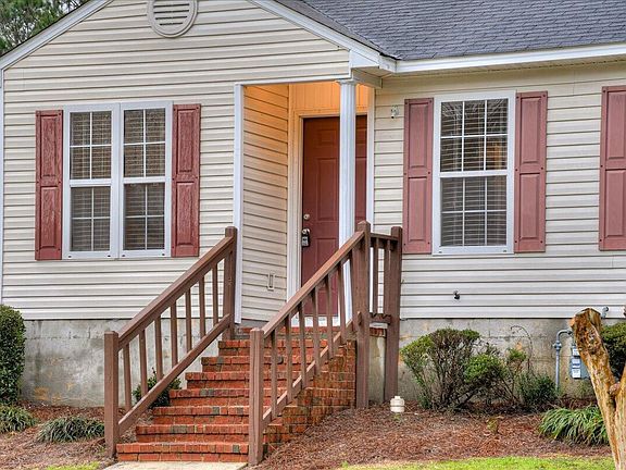 4th image of 342 Crawford Mill Ln