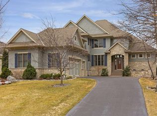 17926 Bearpath Trl, Eden Prairie, MN 55347