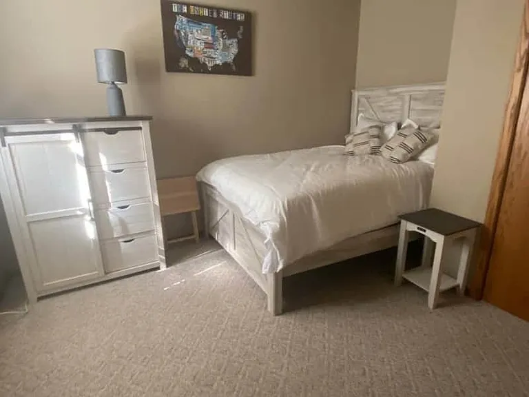 809 Douglas St #2 — Photo 4