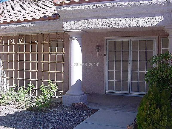 2nd image of 2516 Silverton Dr