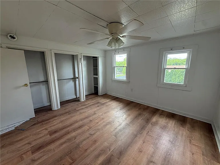 1436 Poplar St — Photo 10