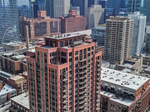 330 N Jefferson St, Chicago, IL