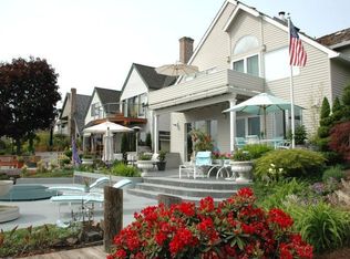 330 N Lotus Isle Dr, Portland, OR