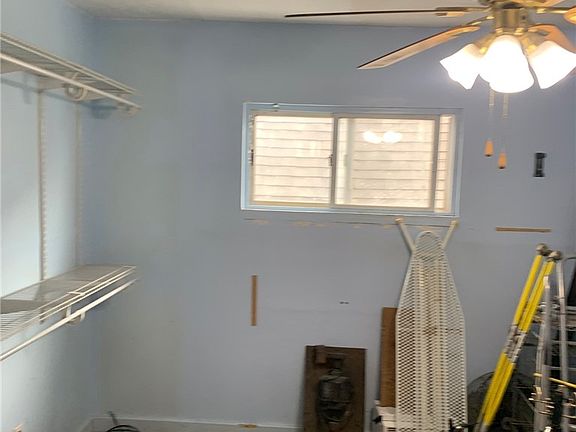 2nd image of 807 6th St