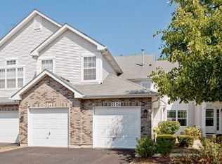 2124 Fulham Dr, Naperville, IL 60564