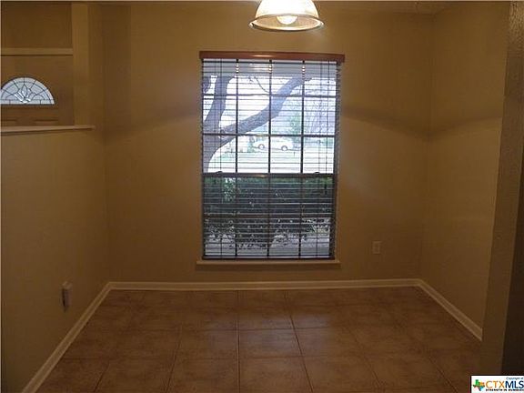 4th image of 1506 Luray Dr