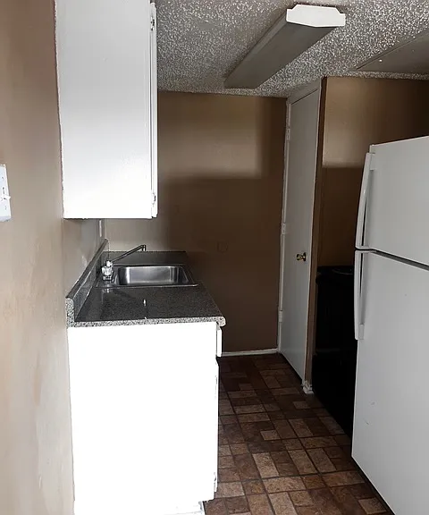 2821 South Blvd #208 — Photo 3