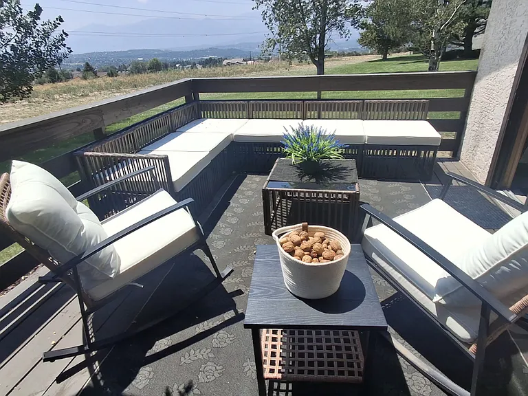 7430 Lomas Ct — Photo 20