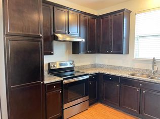 805 Hallie Cv UNIT B, Lockhart, TX 78644