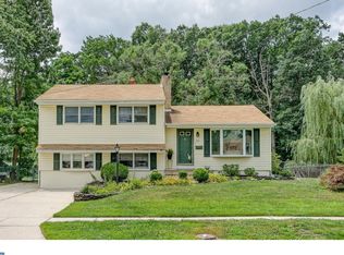 22 Farwood Rd, Gibbsboro, NJ 08026