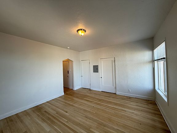 5th image of 1429 Leavenworth St APT 104