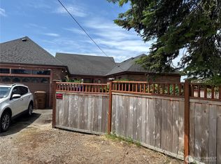 4804 Harbor View Dr NE, Tacoma, WA 98422