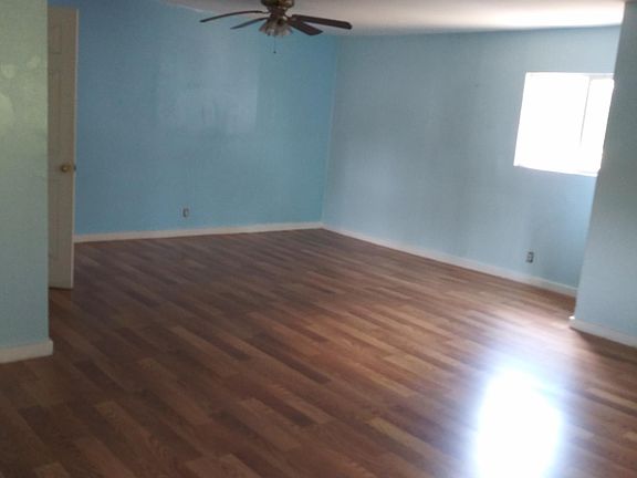 5th image of 205 Monticello Ct