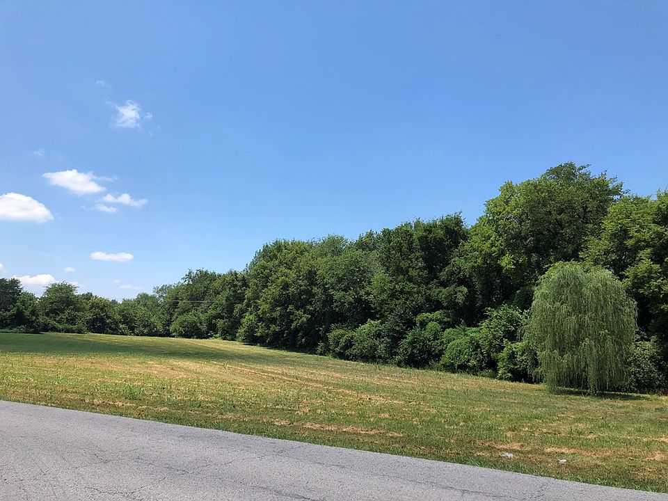 2nd image of 265 Old Major Ln