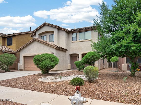 2nd image of 451 E Placita Costana