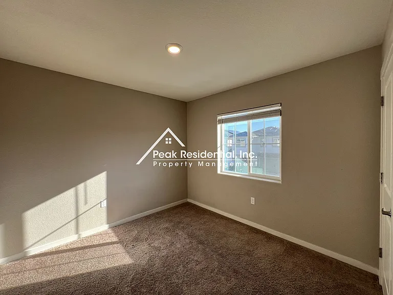 2808 Bedell St — Photo 14