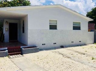 946 NW 51st St, Miami, FL 33127