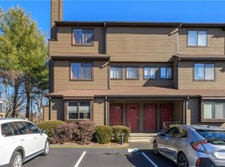 115 Fillow St APT 13, Norwalk, CT 06850