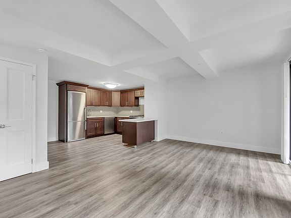 2nd image of 354 E 91st St APT 208