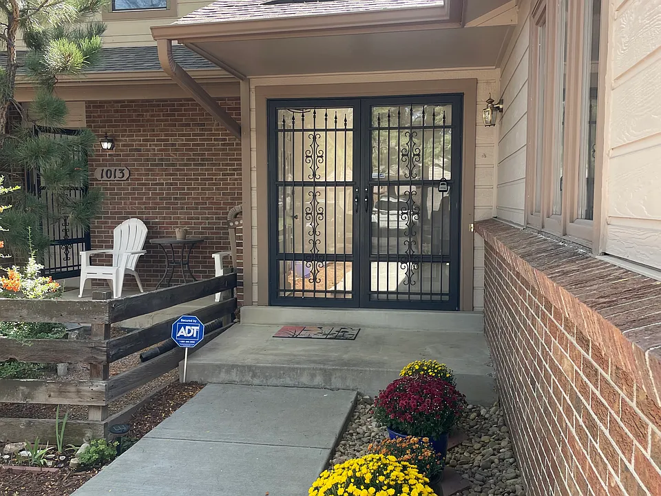 1015 Homestake Dr