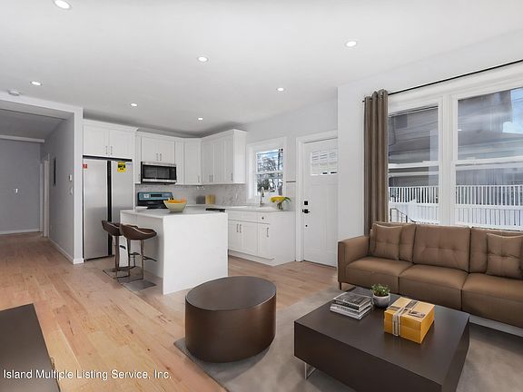 4th image of 115 Nelson Ave