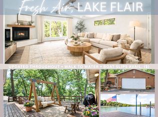 84 Starbright Ln, Reeds Spring, MO 65737