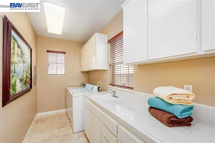 4540 Sweetgale Dr — Photo 13