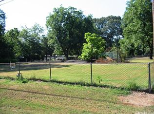 300 E Valentine Rd, Jacksonville, AR 72076