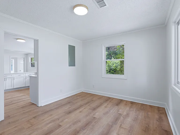 3302 Winn Dr — Photo 18