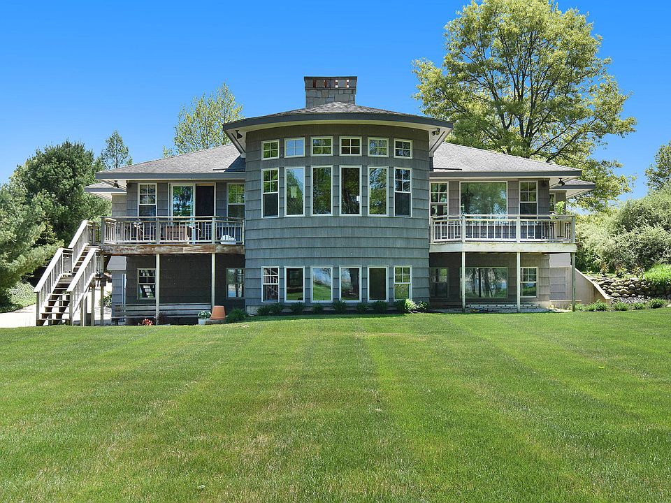 1st image of 6469 Sandhill Ln