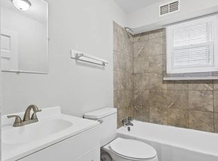 616 Dr W J Hodge St, Louisville, KY 40203