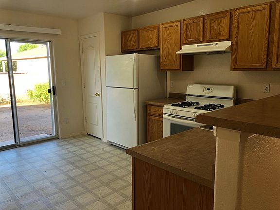 5th image of 2884 Carretas Ct
